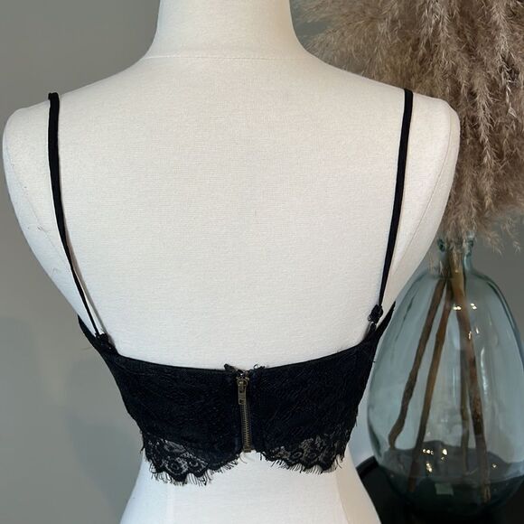 Astr Lace Camisole/top   - Picture 2 of 5